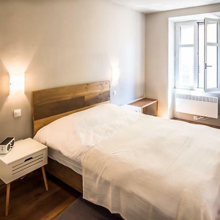 Apartment Festina Lente โรวีน ภายนอก รูปภาพ